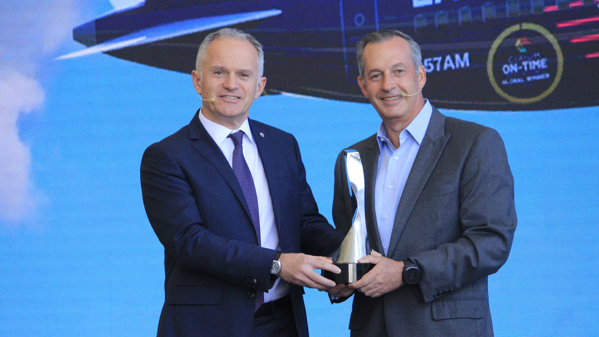 La organización de analítica aérea distingue a la aerolínea mexicana por su excelencia operativa con 86.7% de efectividad