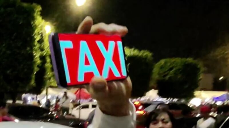 Taxistas hacen su agosto en conciertos