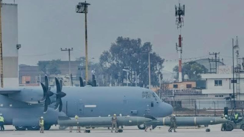 Gobierno aclara arribo de avión militar de EE.UU. en Toluca