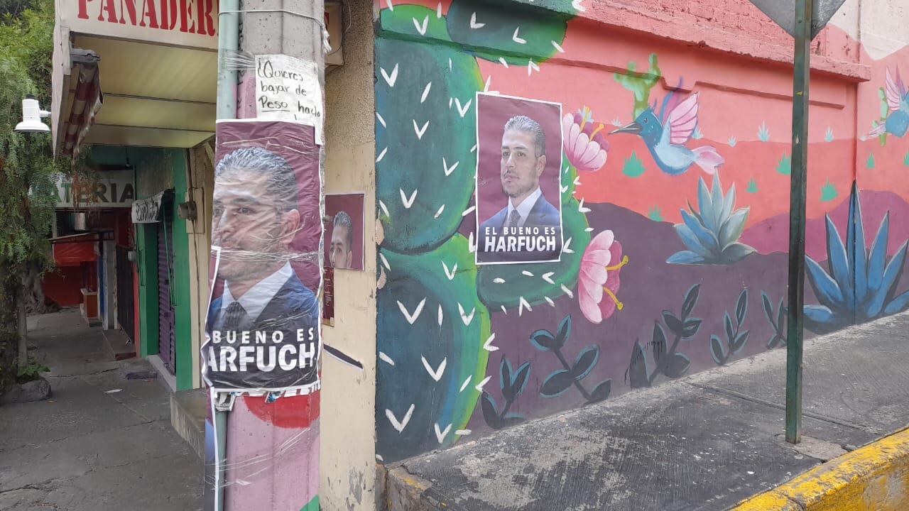 Propaganda de Omar García Harfuch en Iztapalapa.