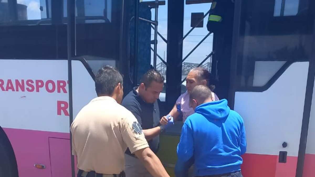 El camión chocado era de uso exclusivo para mujeres. (Especial)