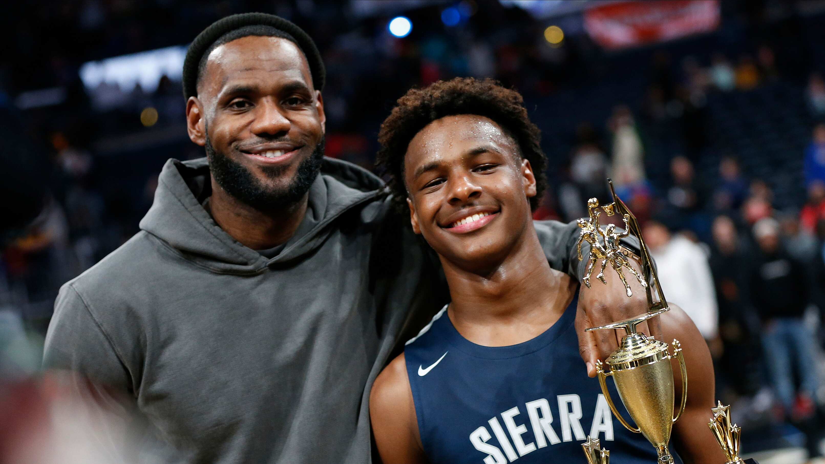 LeBron James y su hijo Bronny