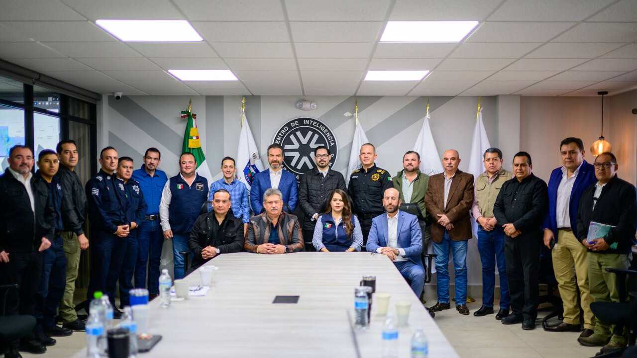 El munícipe regio dijo que aprovecharían la fibra óptica que ya tienen en algunas ciudades, así como sus respectivos sistemas de videovigilancia.