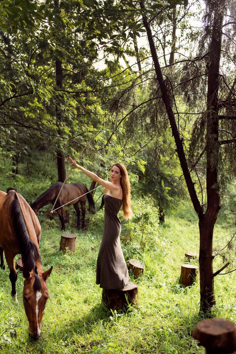 Nuria de la Vega, psicoterapia asistida con caballos
