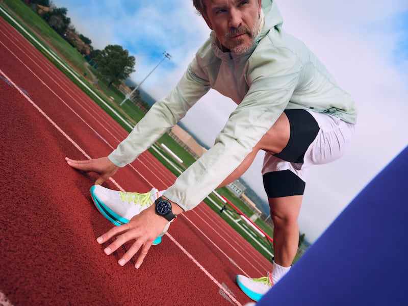 Probamos el Google Pixel Watch 4 durante varios días en tareas comunes, ejercicio y seguimiento de bienestar para evaluar su batería, precisión y funciones inteligentes