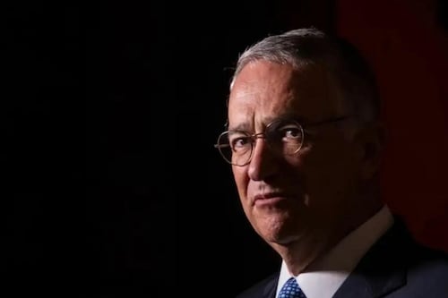 #PolíticaConfidencial: Ricardo Salinas promete pagar impuestos “en menos de 10 días” y la fiesta se vuelve debate nacional