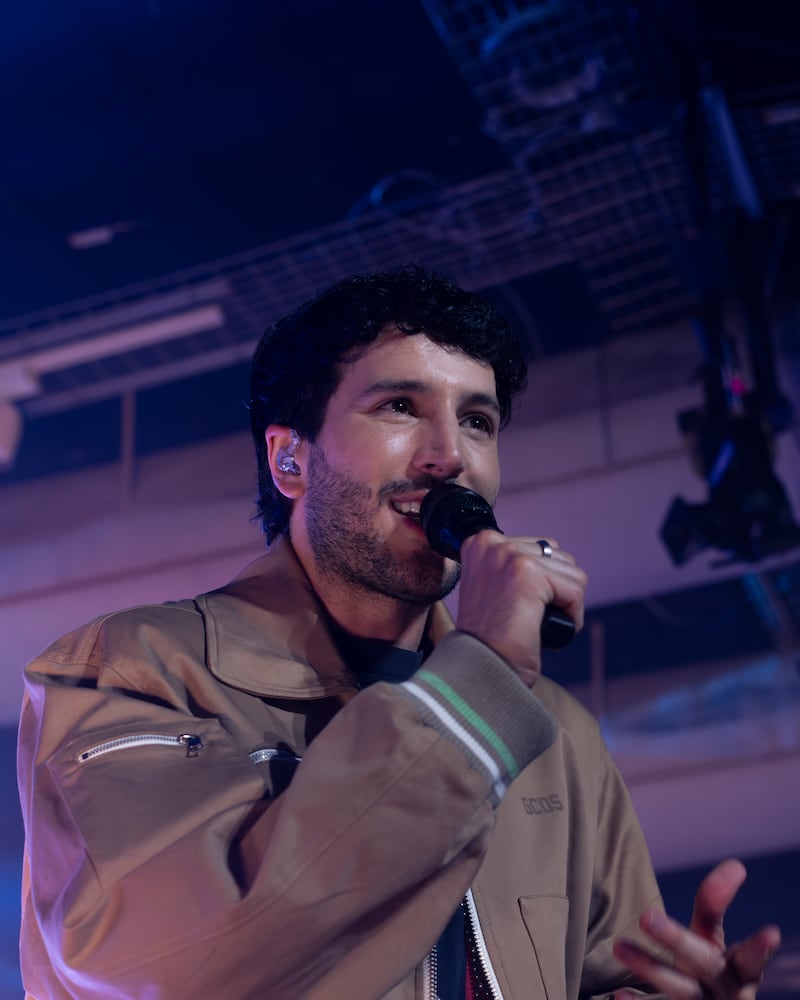 Sebastián Yatra sorprende a fans mexicanos