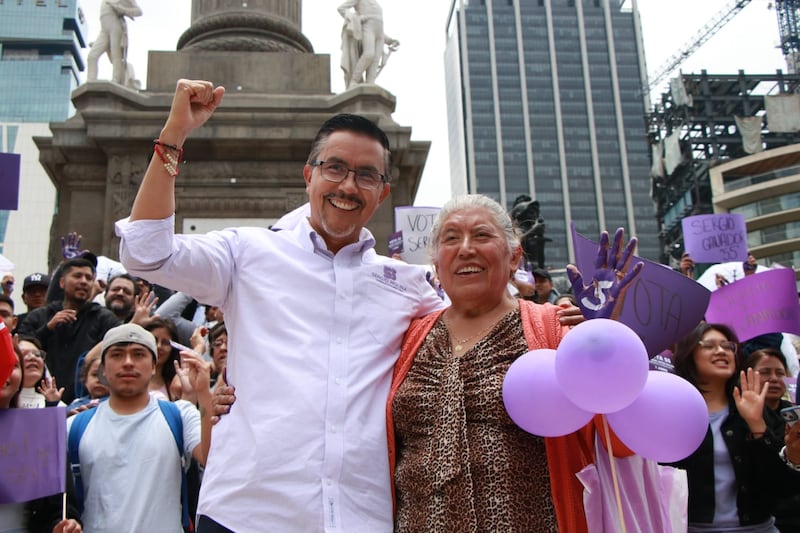 Candidato 55 a la SCJN, Sergio Molina, concluye campaña en la CDMX