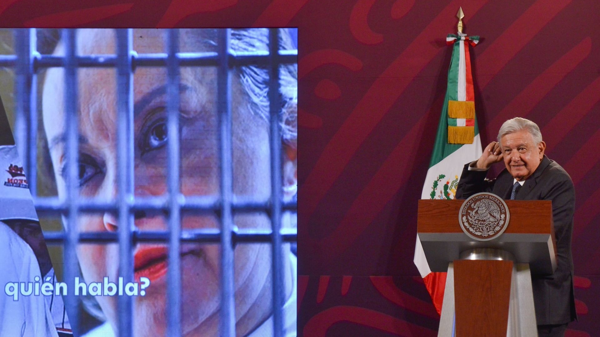 Elba Esther Gordillo niega acusación de AMLO sobre ISSSTE