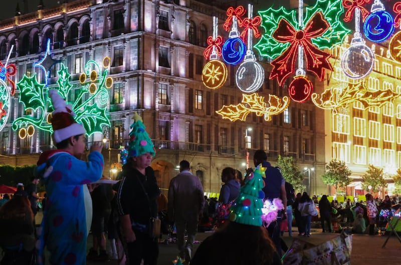 Zócalo alumbrado Navidad 2025