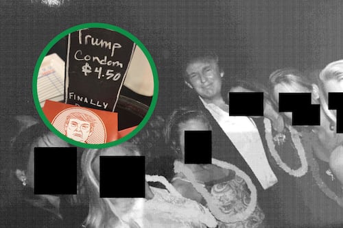 Condones con el rostro de Trump: demócratas revelan más fotografías del caso Epstein