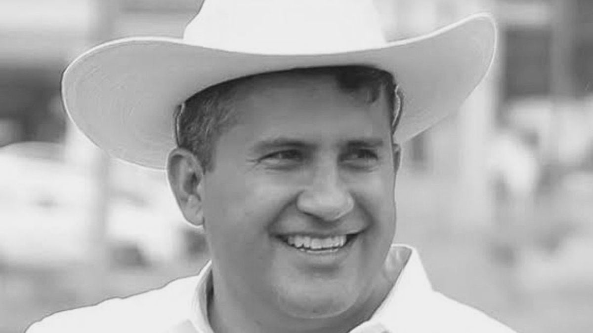 Carlos Manzo: buscan a escolta prófugo tras detener a siete; Fiscalía indaga posible traición