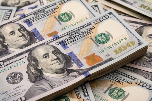 Precio del dólar hoy martes 23 de diciembre: El peso mexicano resiste la fortaleza del dólar