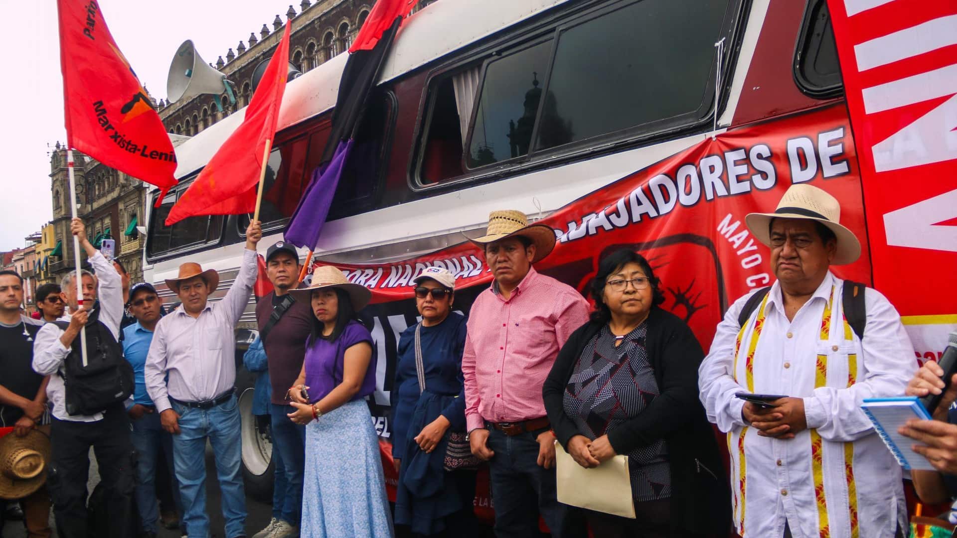 La marcha partirá del Monumento a la Revolución para exigir el aumento del 100% al salario. (Cuartoscuro)