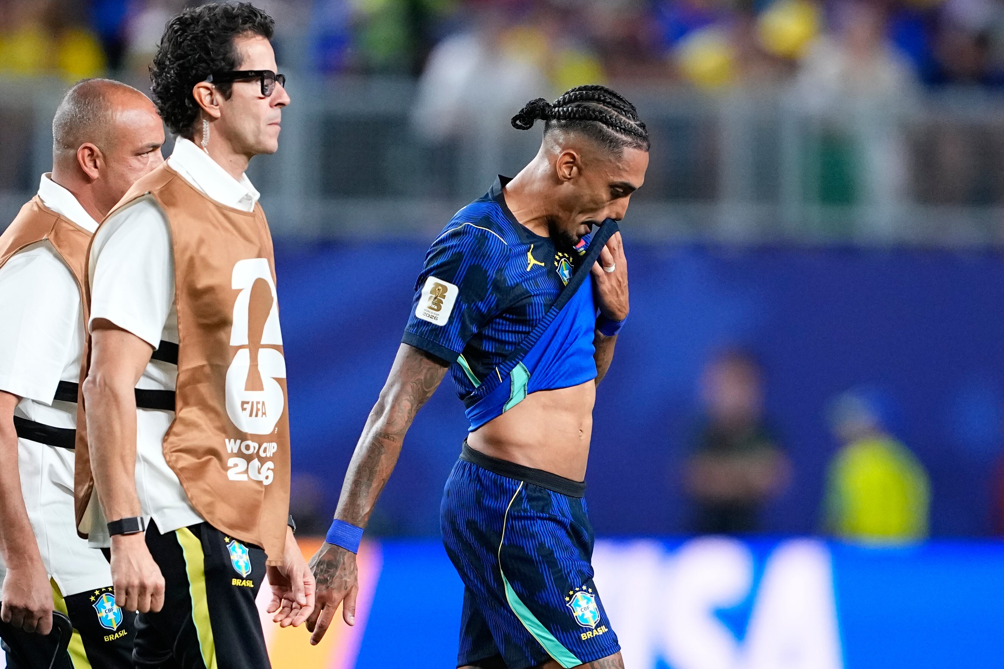 ¿Se pierde el resto del Mundial? Esto se sabe de la lesión de Raphinha con Brasil