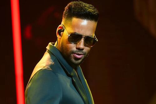 Mira el momento conmovedor de Romeo Santos en su más reciente concierto