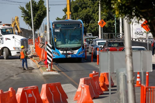 Pide municipio obras por 888 mdp y puente nuevo en colonias afectadas por tren