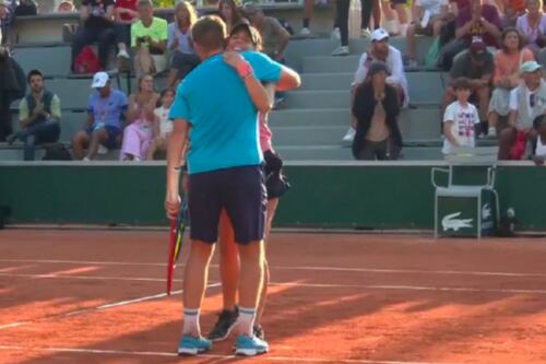 Giuliana Olmos vence a Santiago González en histórico duelo de mexicanos en Roland Garros
