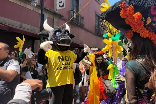 Corridas de toros con violencia acaban en CDMX: “Es el principio del fin del maltrato animal”