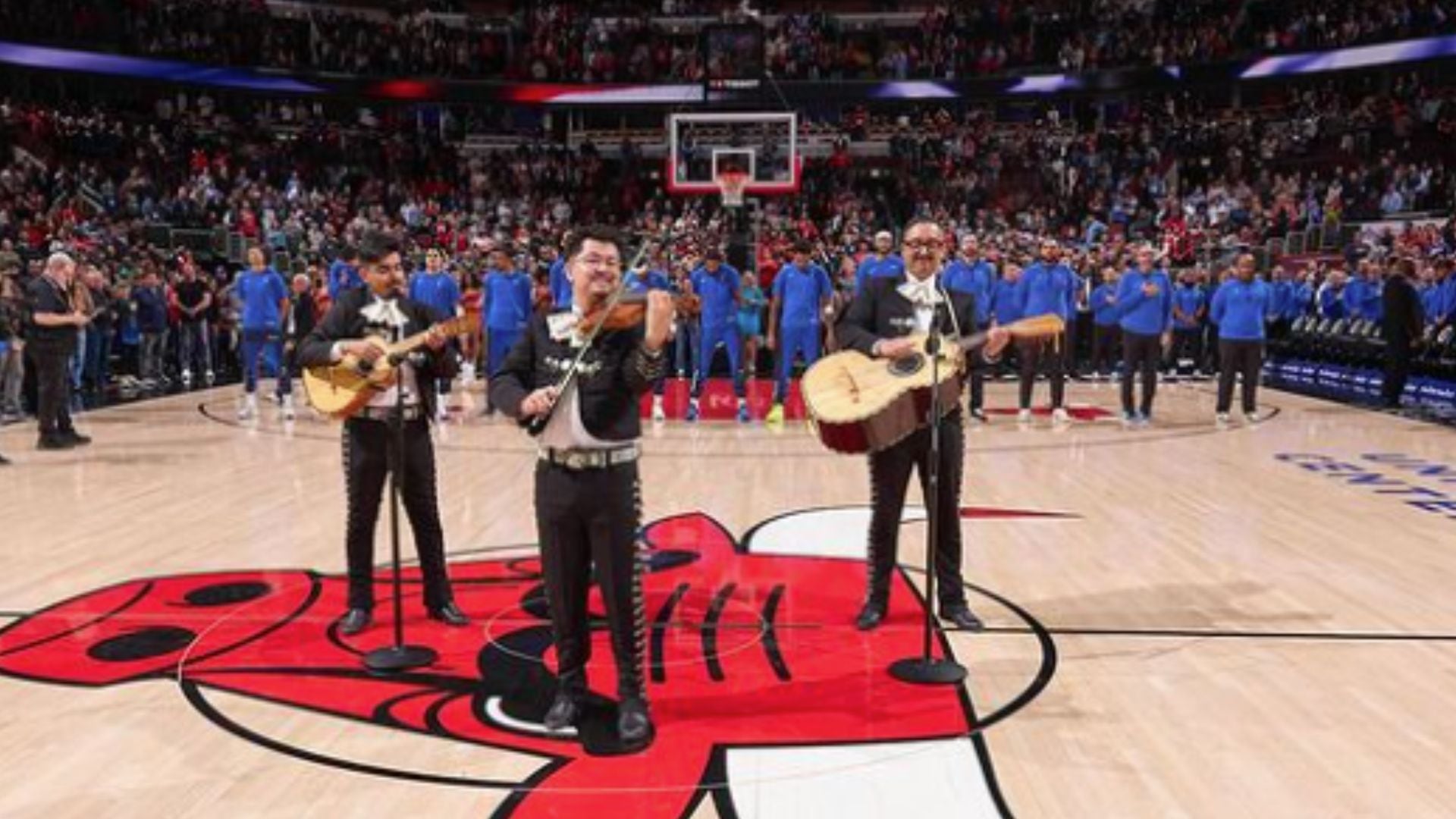 Mariachi en juego de la NBA