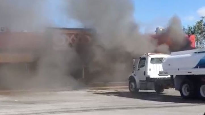 Autoridades activan protocolos tras bloqueos e incendios registrados en distintos municipios.