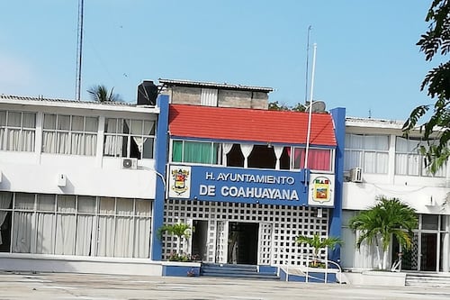 Inseguridad en Michoacán: sin clases en Coahuayana por caída de dron con explosivo y homicidios