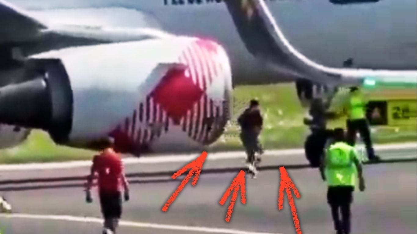 Video de mujer arrojándose a turbina de avión