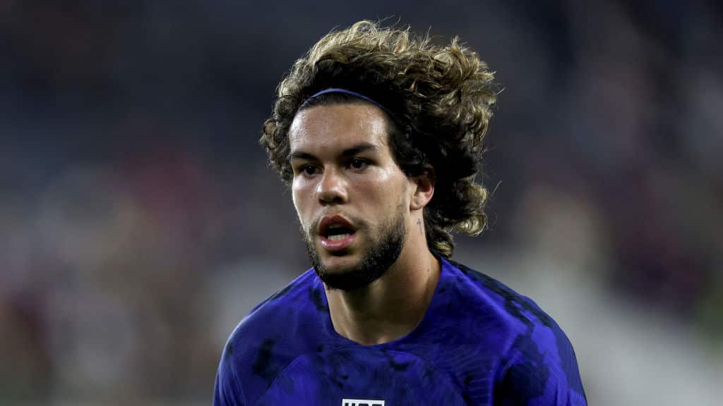 Cade Cowell está invitado a un campamento de concentración de la Selección de Estados Unidos.