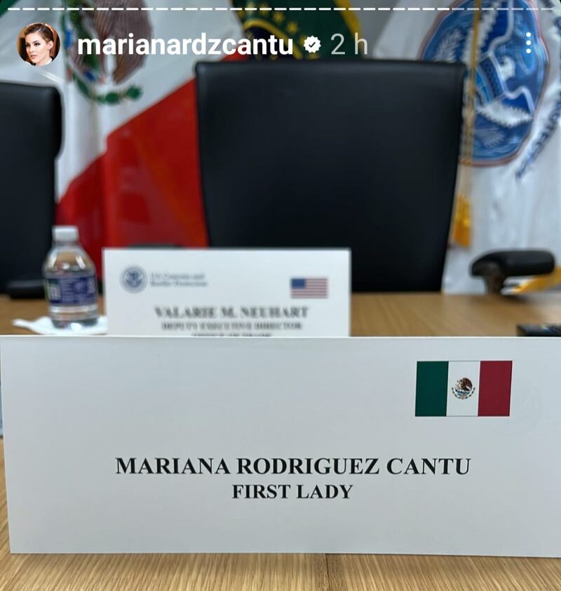 Mariana Rodríguez fue presentada como Primera Dama y lo compartió en una historia de Instagram.