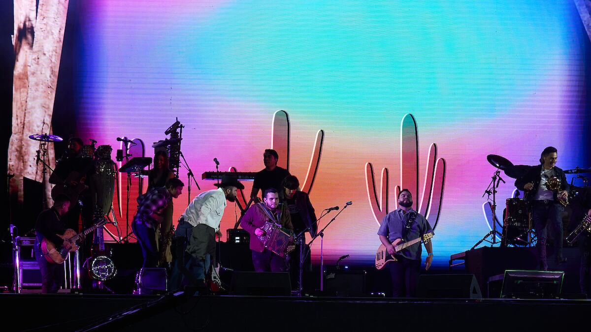 Carin León encendió el ambiente en la Final Four de la Kings League Américas.