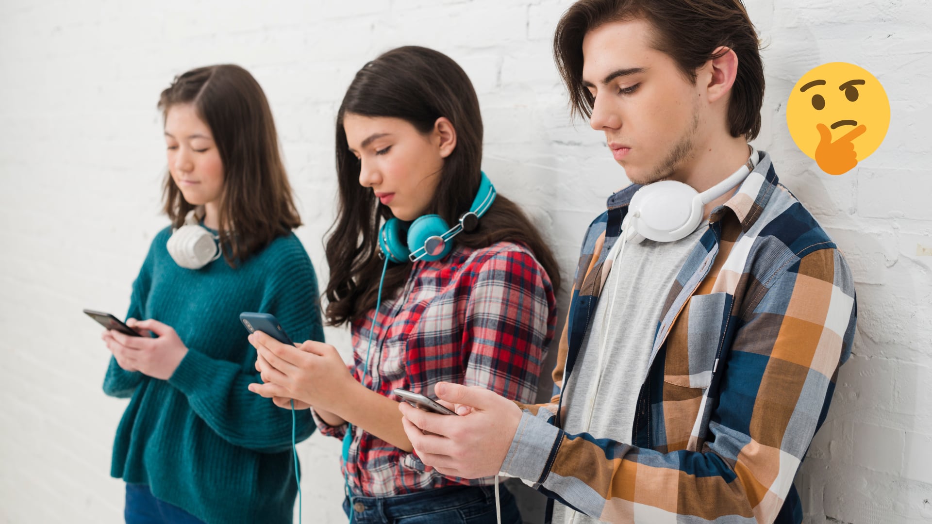 Mejorar sus oportunidades laborales y cumplir sus sueños son las motivaciones más importantes de los mexicanos para estudiar una carrera.