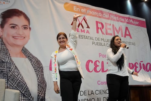 Celina Peña descarta “destapes” y apuesta por desarrollo tecnológico en Puebla