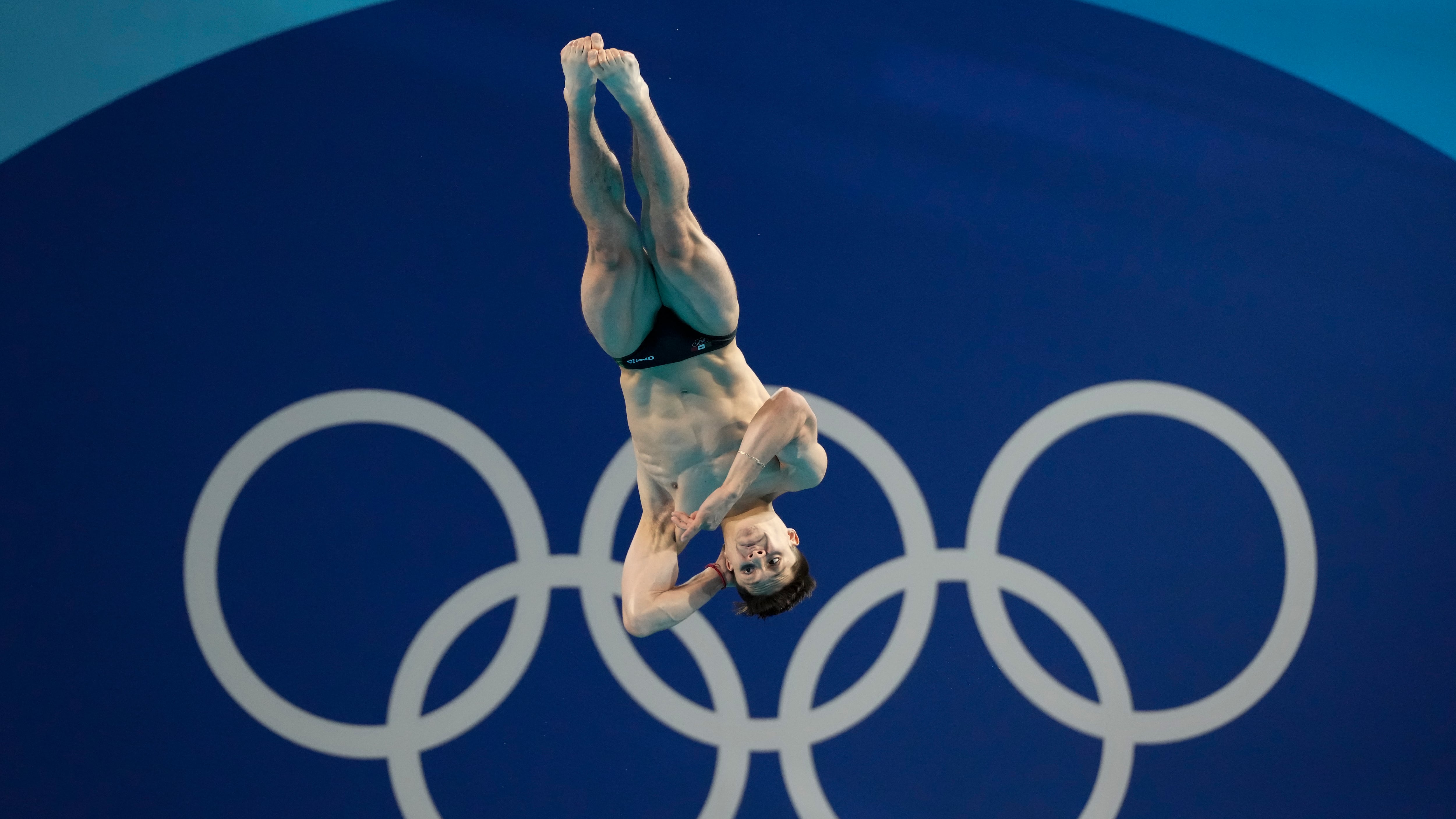 Osmar Olvera va por su segunda medalla en París 2024.