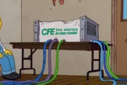 En plena penumbra, apagones causan memes por falta de luz en México