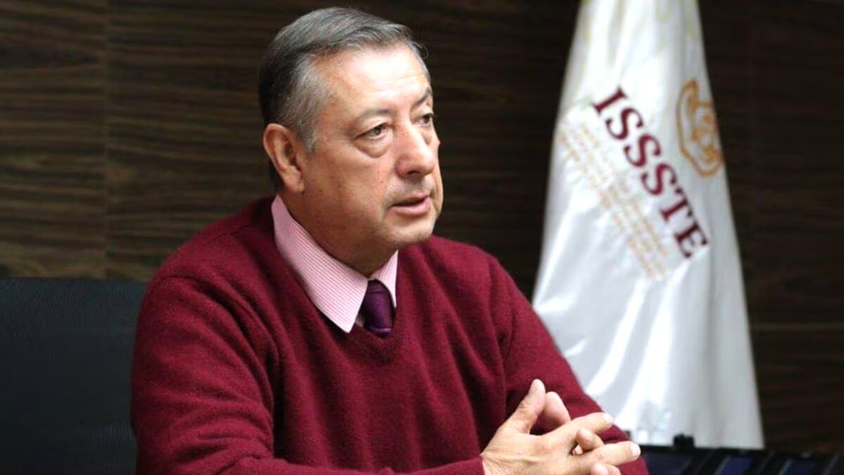 pedro-zenteno-santaella-salida-issste