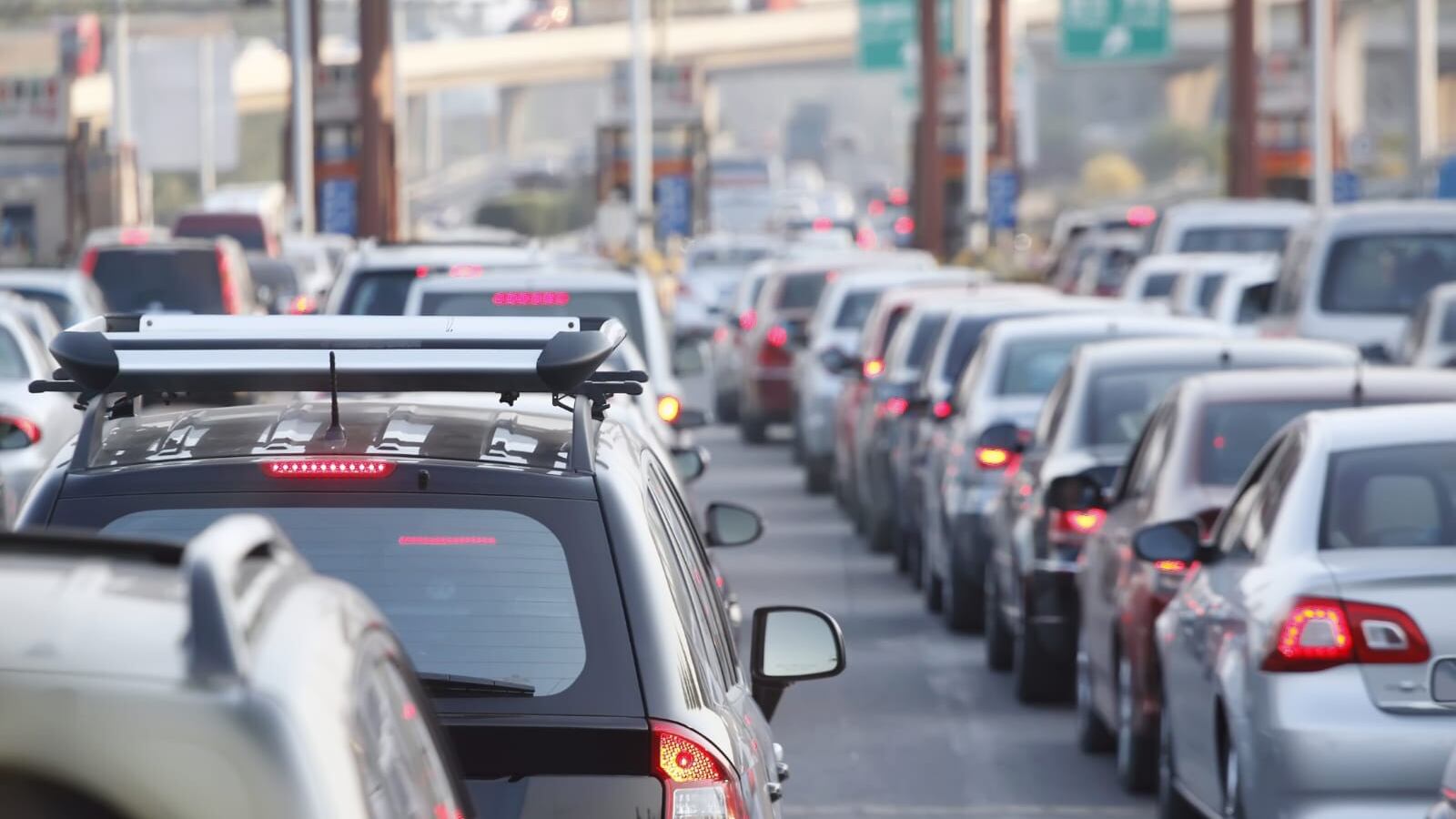 Los precios por el refrendo van desde los 986 pesos hasta los 3 mil 268 pesos.