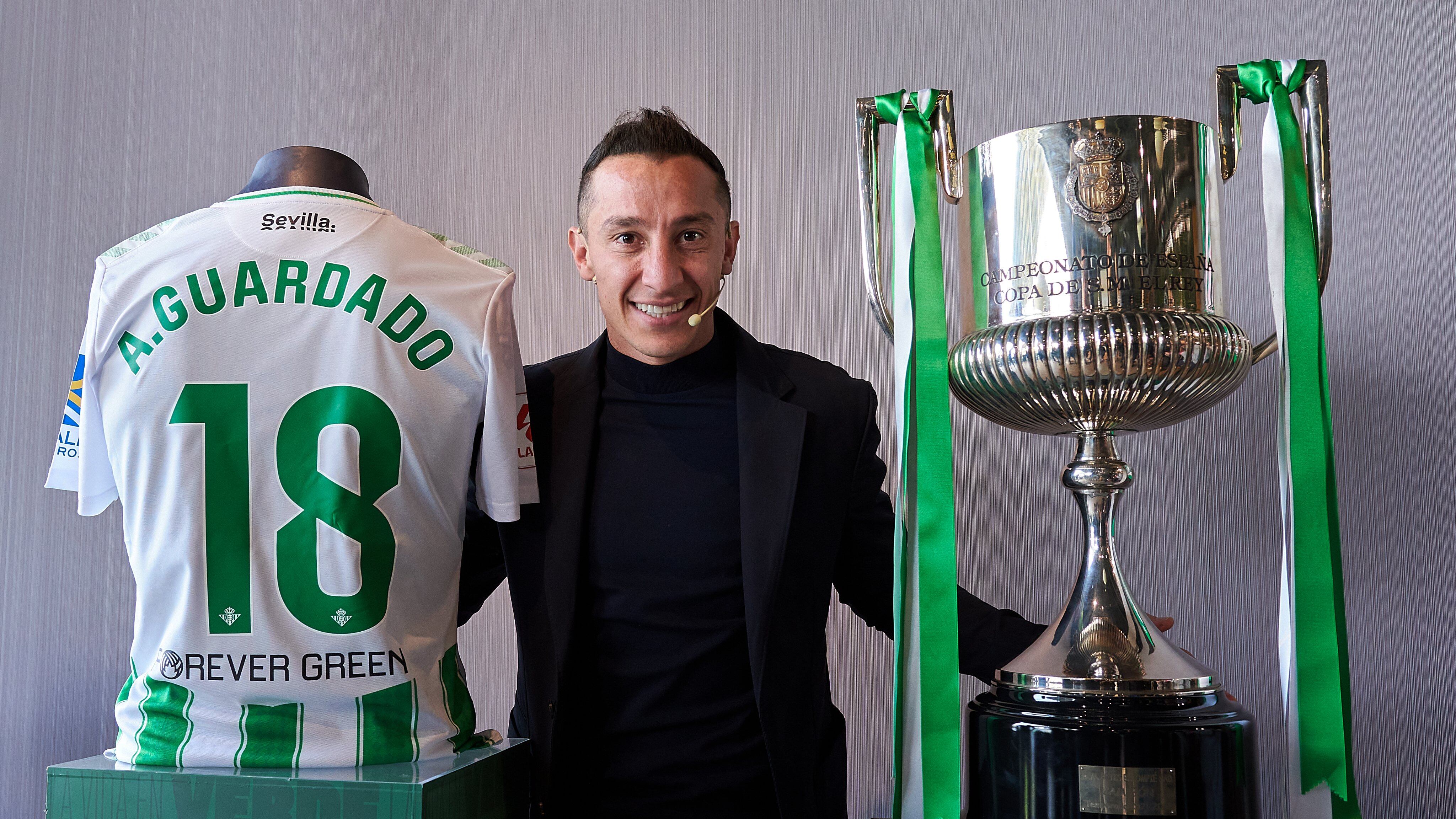 Andrés Guardado es el jugador mexicano con más partidos jugados en Europa con 542.