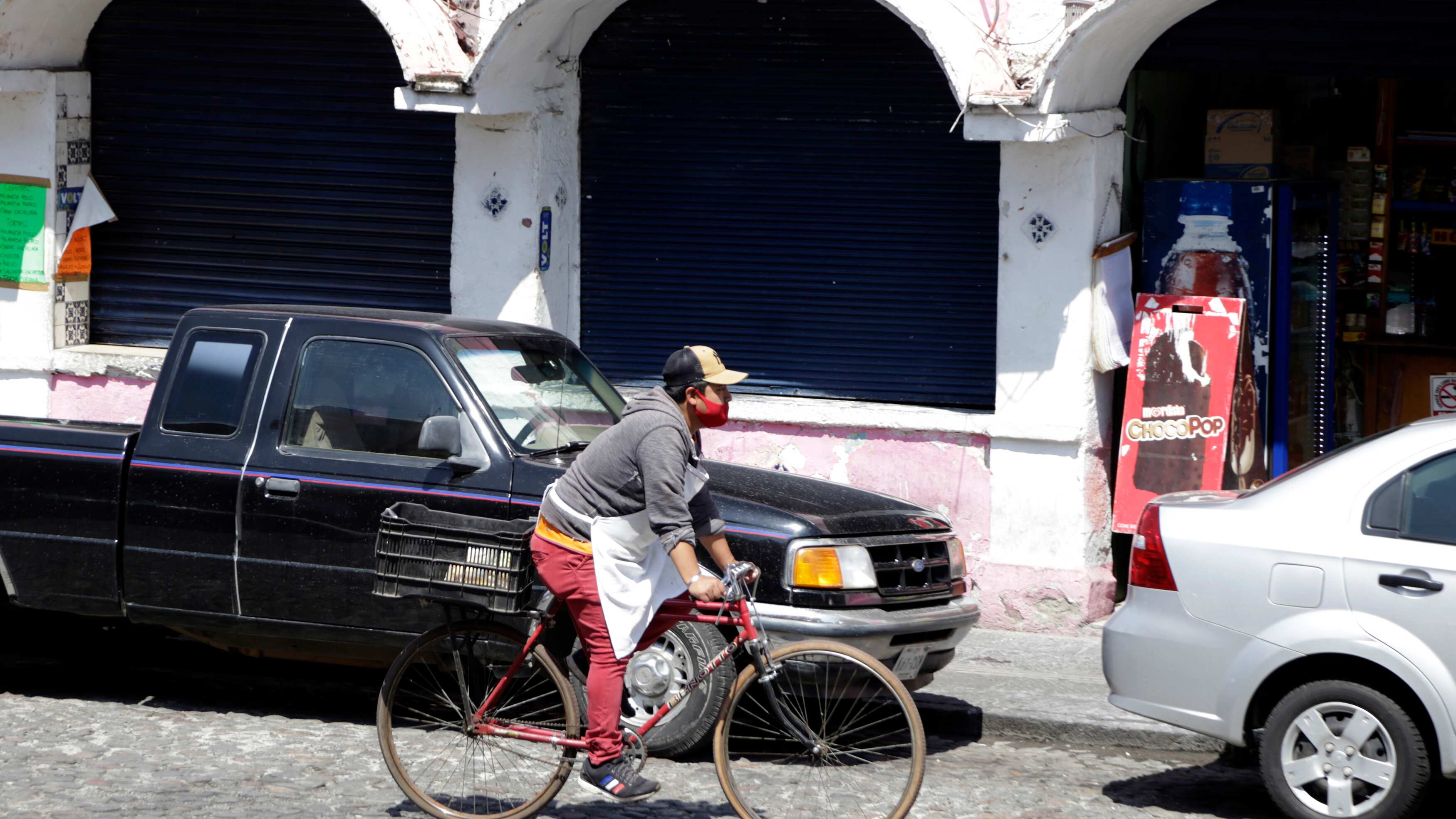 Instalarán biciestacionamientos en mercados de la capital