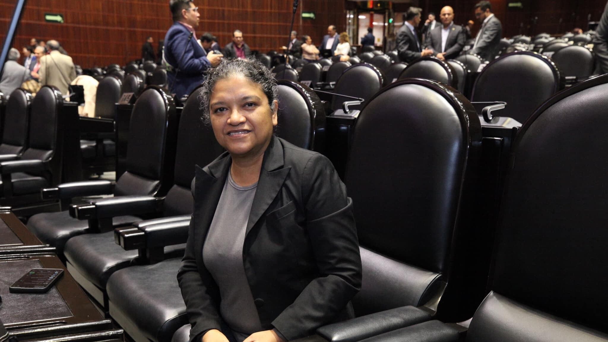 Rufina Benítez Estrada.