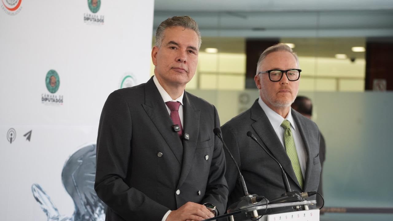 El senador por Nuevo León, Waldo Fernández, solicitó licencia a su cargo en el Senado de la República para concentrarse en su actividad política en la entidad. Foto: cortesía.