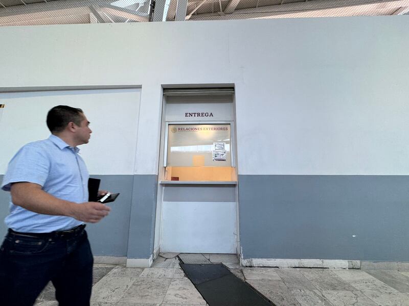 México tiene el pasaporte más caro del mundo: cuesta casi la mitad del salario mínimo mensual
