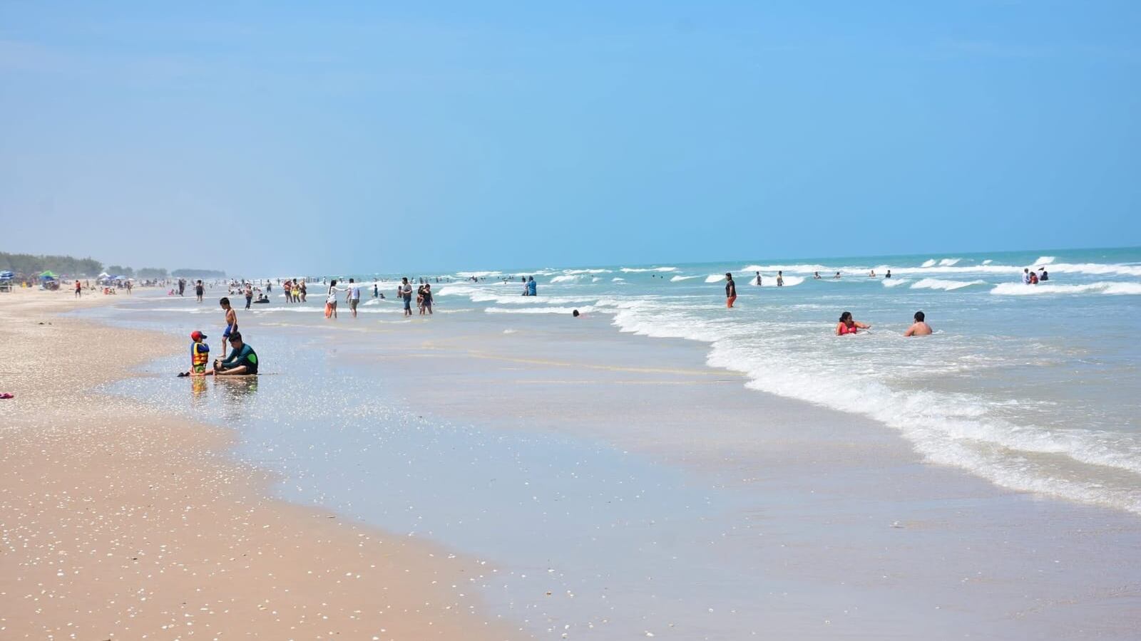 Las playas tamaulipecas son tradicionalmente favoritas de los regios.