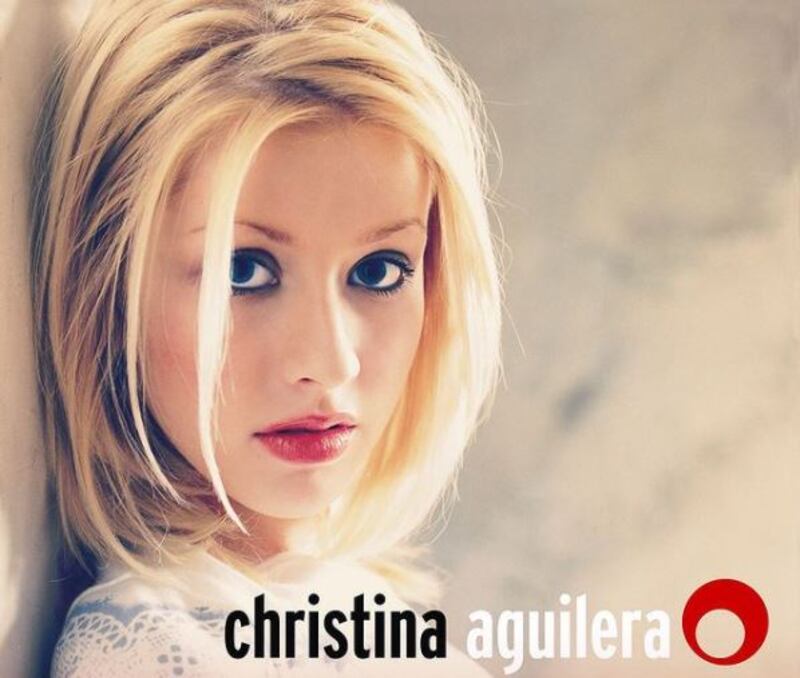 Primer disco de Christina Aguilera cumple 22 años del lanzamiento