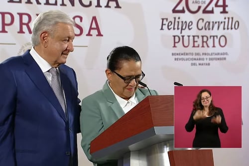 AMLO regaña a Rosa Icela en plena mañanera y frena revelación de información