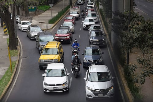 CDMX amplía a 638 mil pesos el límite para la exención de tenencia vehicular