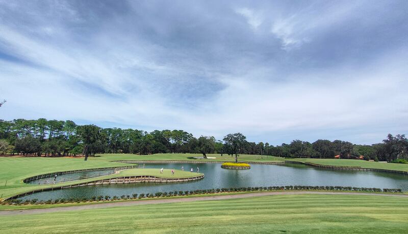 Explora la mágica St. Augustine. A solo dos horas de Orlando, esta histórica ciudad costera ofrece rica historia, calles adoquinadas, arquitectura colonial y deliciosa gastronomía