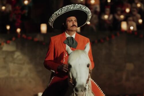 Bioserie sobre Vicente Fernández suma a exmiss universo y alarga lista de amantes de “El Último Rey”