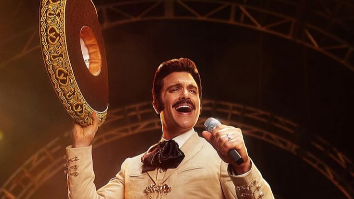 ¡Que decepción! Internautas lanzan duras críticas a bioserie sobre Vicente Fernández de Netflix mientras alaban la de Televisa