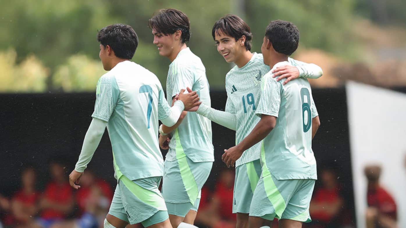 Tri Sub-17 va por su tercer título mundial.