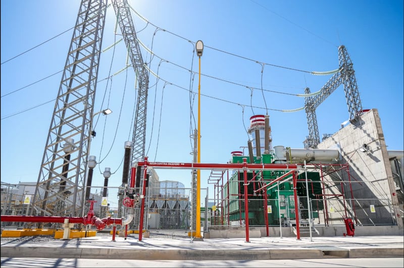 CFE planta de energía eléctrica en Mexicali